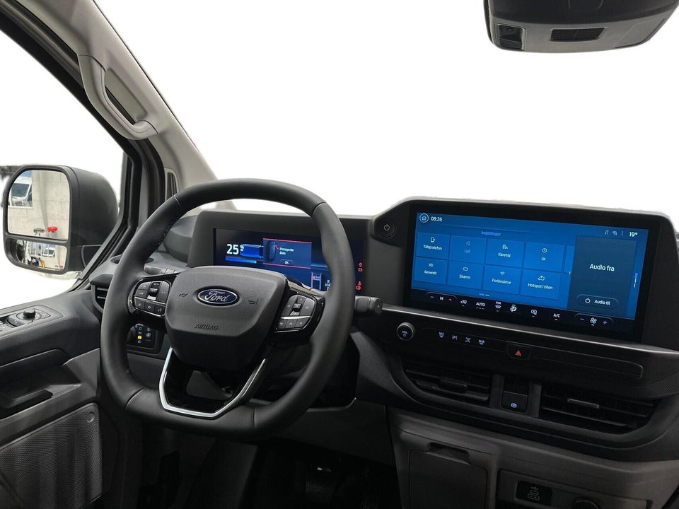 Ford E-Transit Custom 320S 64 Trend