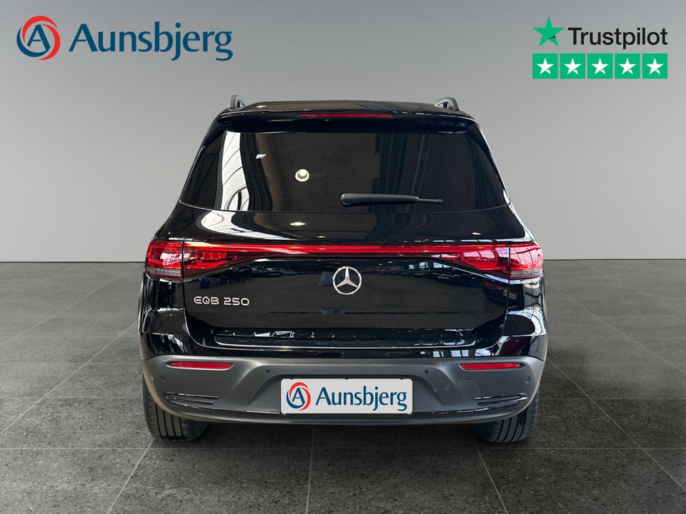 Mercedes EQB250 Progressive 5d