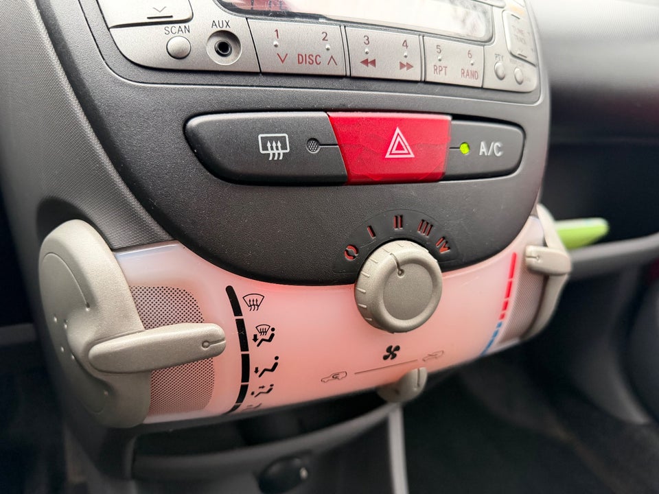 Peugeot 107 1,0 Comfort 5d