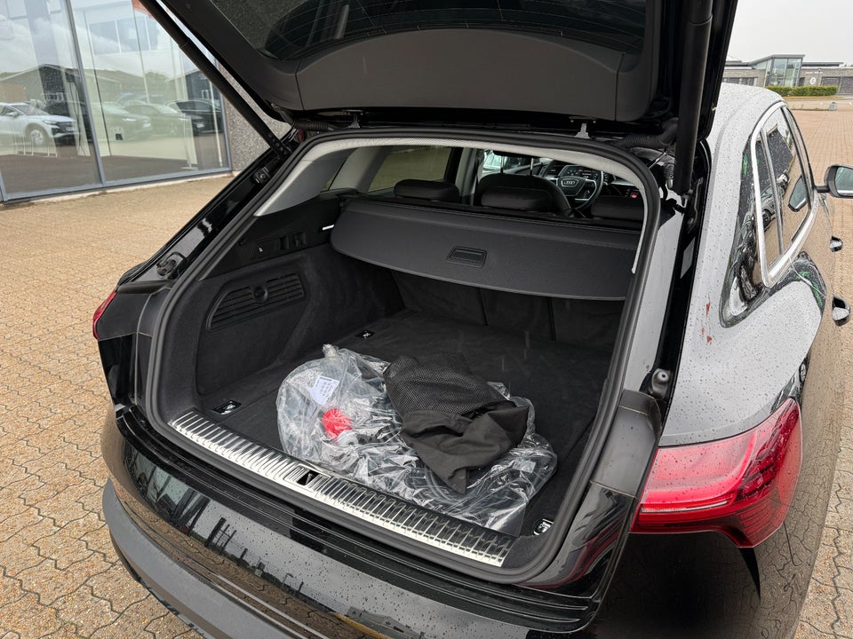 Audi e-tron 50 quattro 5d