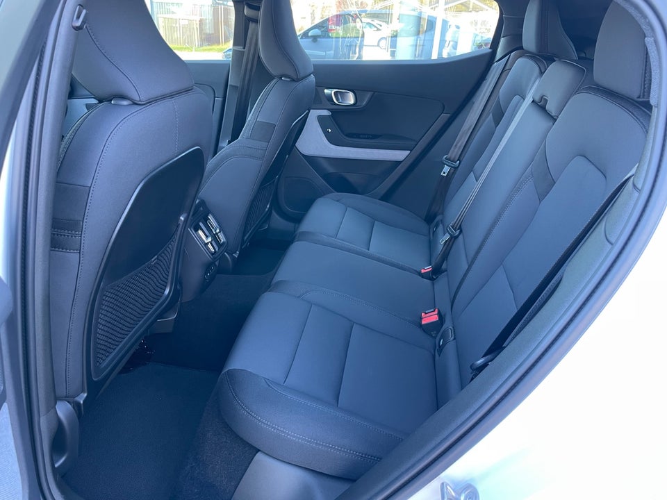 Polestar 2 Long Range AWD 5d