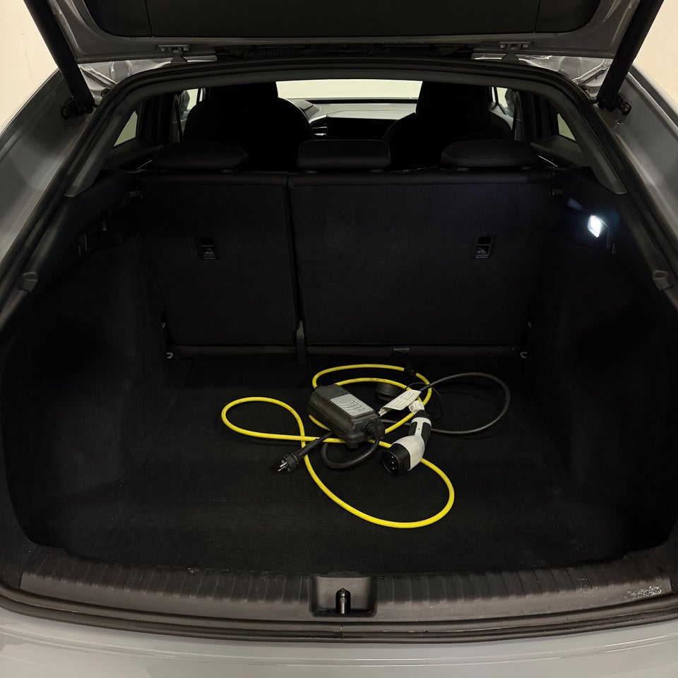 Audi Q4 e-tron 40 Advanced Sportback 5d