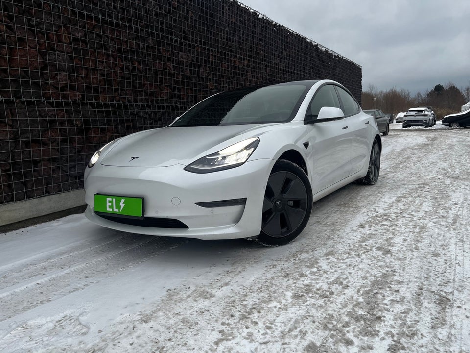 Tesla Model 3 Long Range AWD 4d