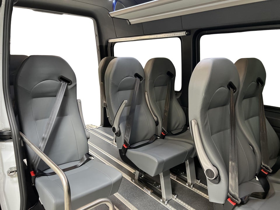 Mercedes Sprinter 317 2,0 CDi A2 Tourer aut. RWD