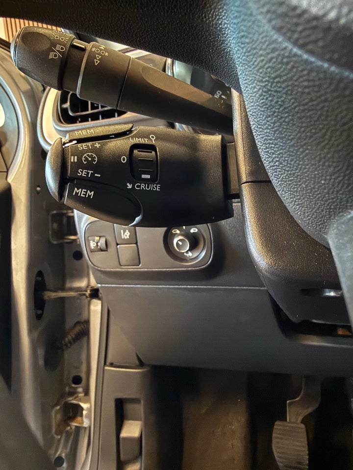 Citroën C3 1,2 PureTech 82 Iconic LTD 5d