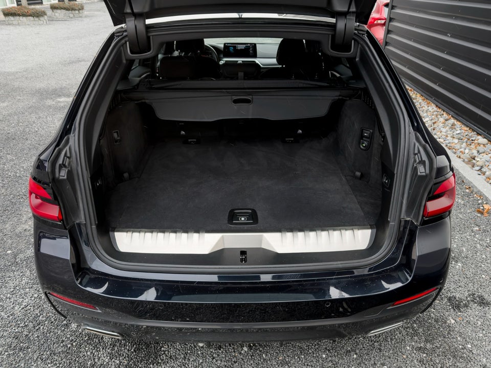 BMW 530e 2,0 Touring M-Sport aut. 5d