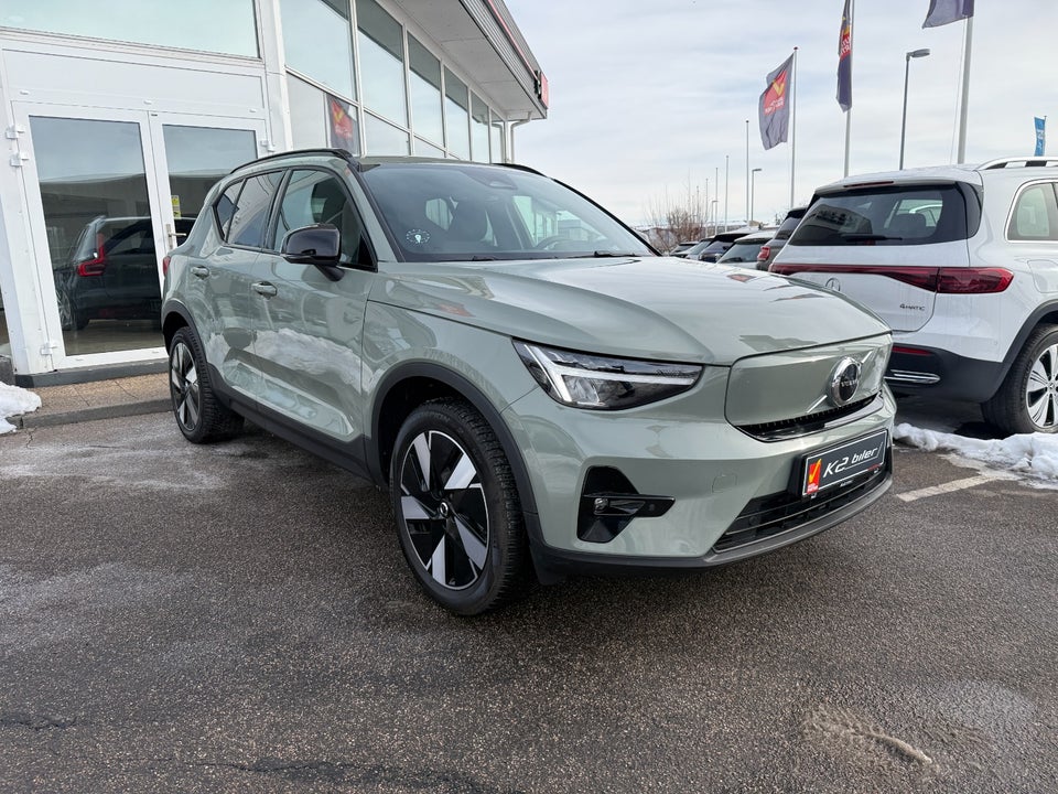 Volvo EX40 Extended Range Plus 5d