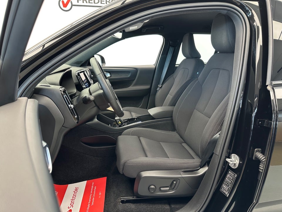 Volvo XC40 P8 ReCharge Twin Plus 5d