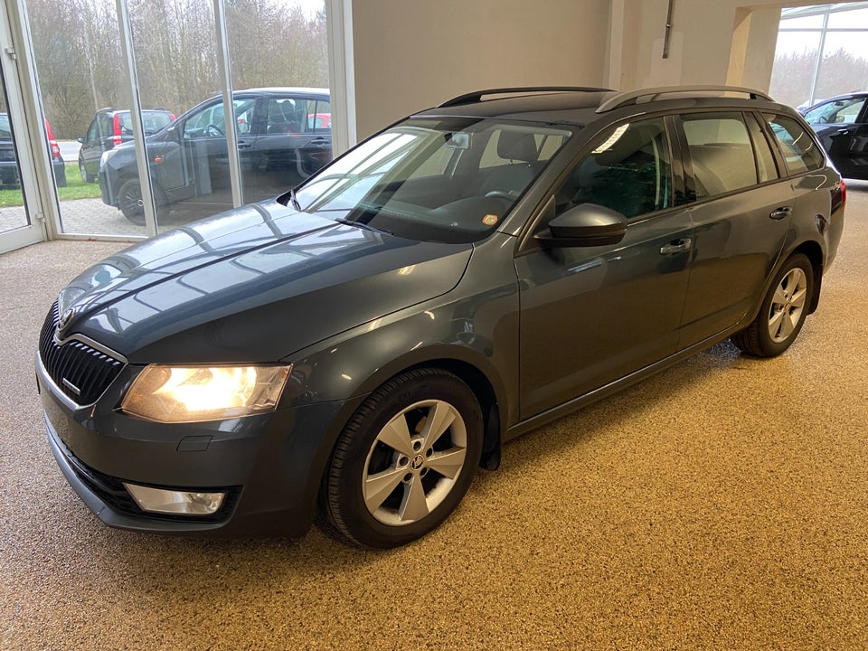 Skoda Octavia 1,6 TDi 110 Ambition Combi GreenLine 5d
