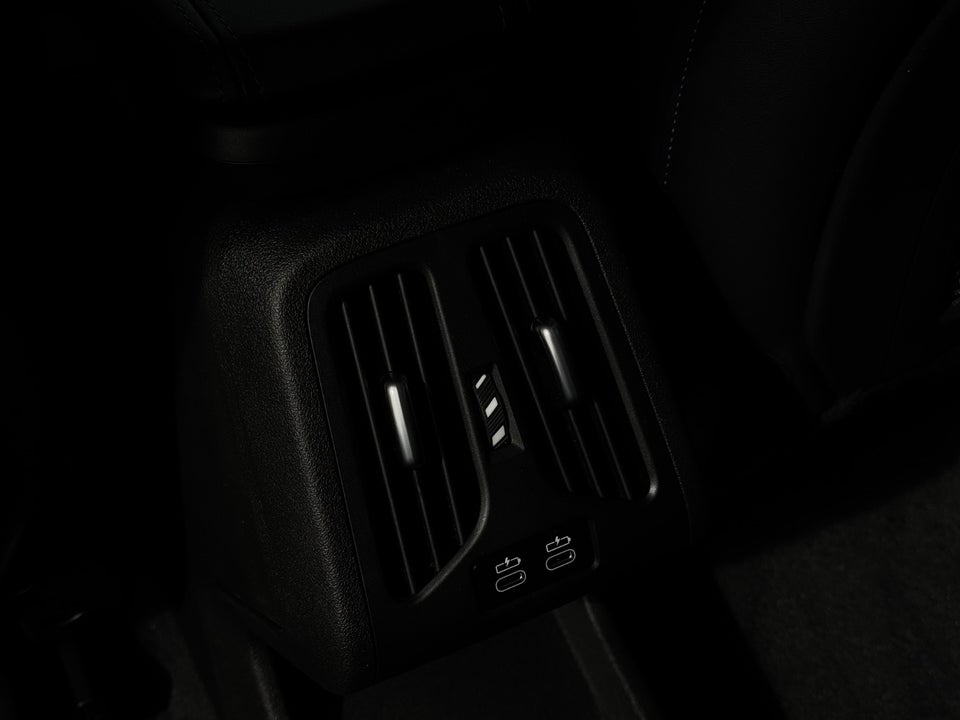 BMW iX1 eDrive20 Fully Charged M-Sport 5d