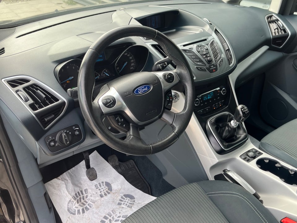 Ford C-MAX 1,6 SCTi 150 Titanium 5d