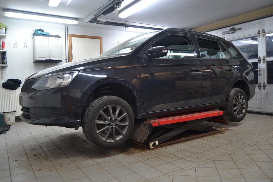 Skoda Fabia 1,0 MPi 75 Active Combi 5d