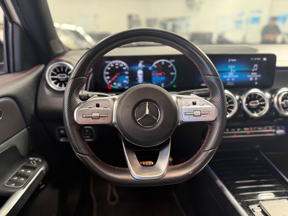 Mercedes EQB350 AMG Line 4Matic 7prs 5d