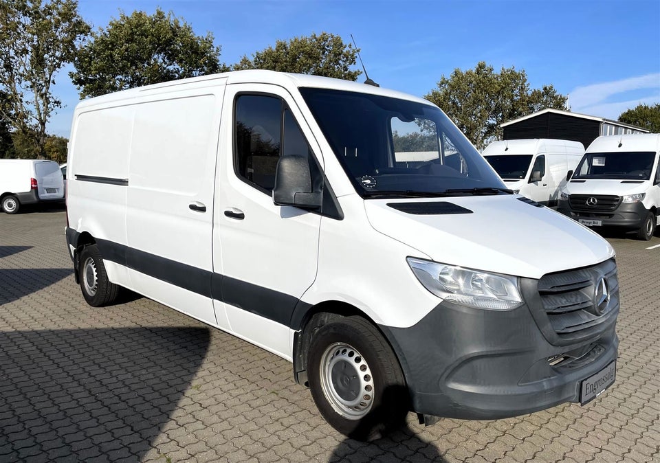 Mercedes Sprinter 214 2,2 CDi A2 Kassevogn FWD