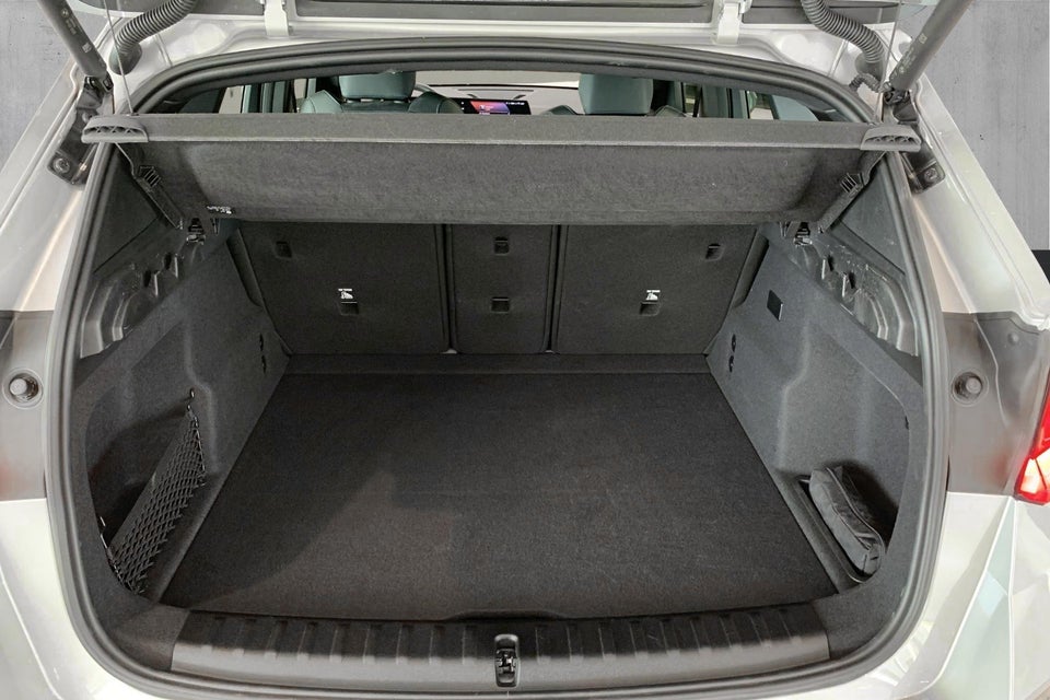 BMW iX1 eDrive20 M-Sport 5d