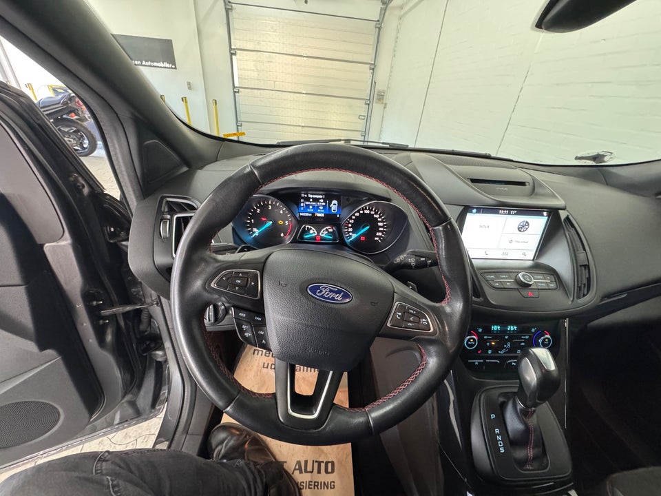 Ford Kuga 1,5 TDCi 120 ST-Line aut. Van 5d