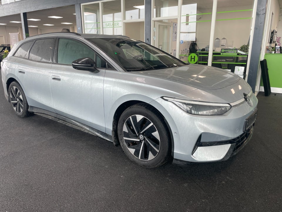 VW ID.7 77 Style Tourer 5d