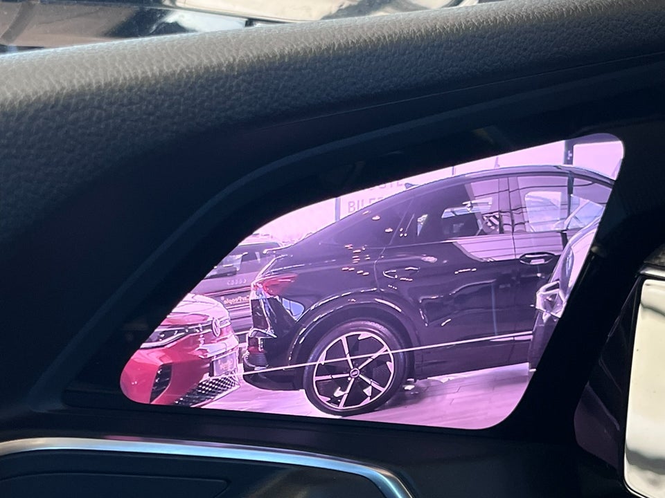 Audi Q8 e-tron 55 S-line Sportback quattro 5d