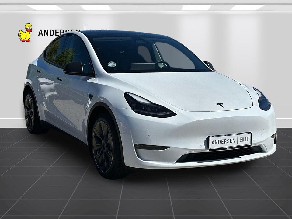 Tesla Model Y Long Range AWD 5d
