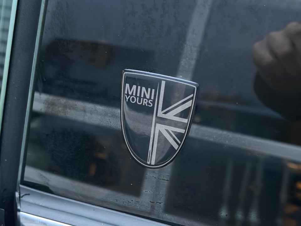 MINI Cooper SE Maximise 3d