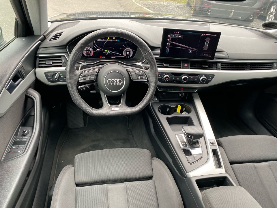 Audi A4 40 TDi Sport Prestige Selection Tour Avant S-tr. 5d