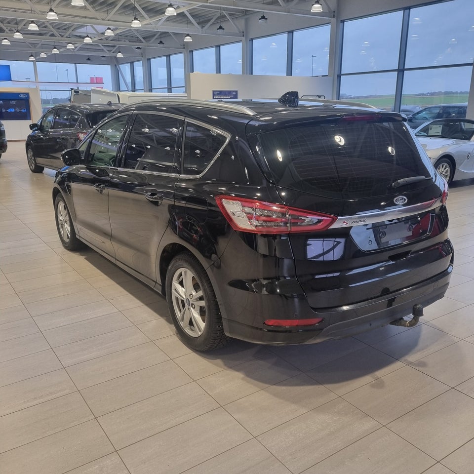 Ford S-MAX 2,0 EcoBlue Titanium aut. Van 5d