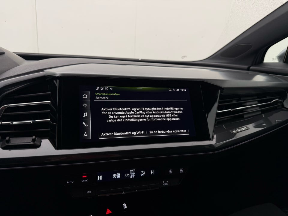 Audi Q4 e-tron 40 S-line Sportback 5d