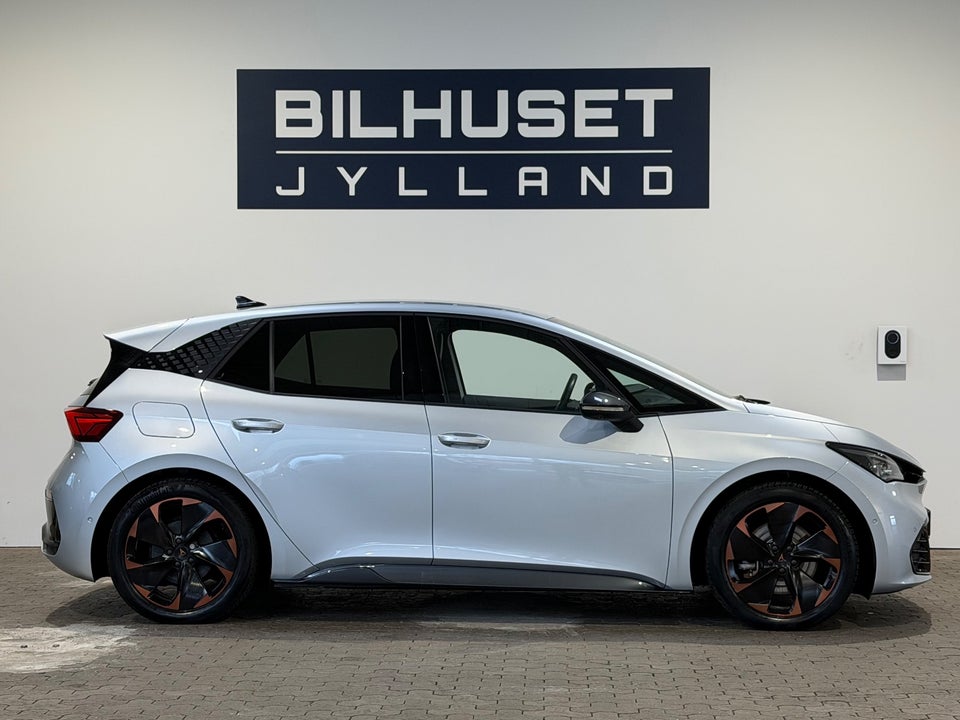 Cupra Born 77 e-Boost Dinamica 5d