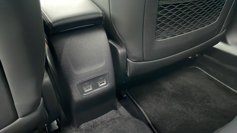 Peugeot e-2008 54 GT 5d