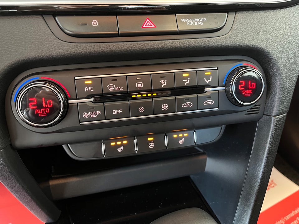 Kia XCeed 1,6 PHEV Prestige DCT 5d