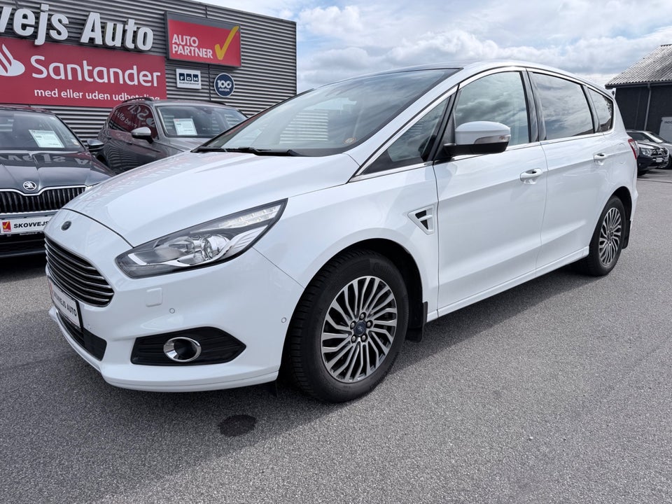 Ford S-MAX 1,5 SCTi 160 Titanium 5d