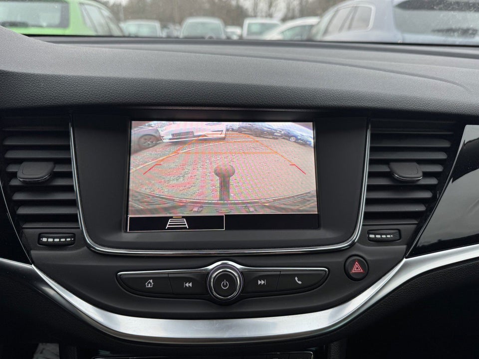 Opel Astra 1,2 T 110 Elegance 5d