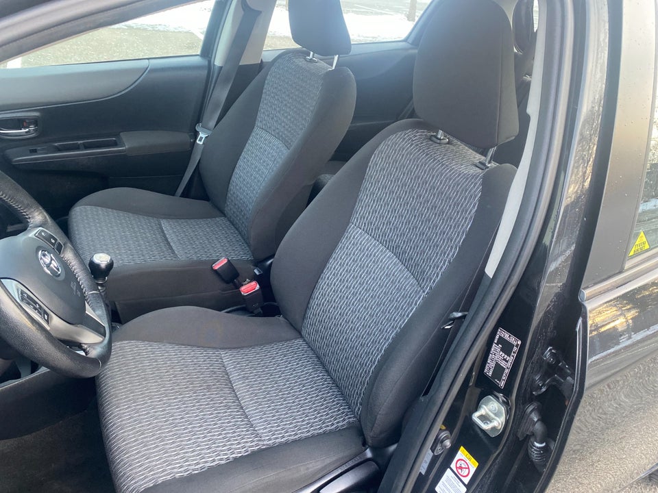 Toyota Yaris 1,4 D-4D T2 Touch 5d