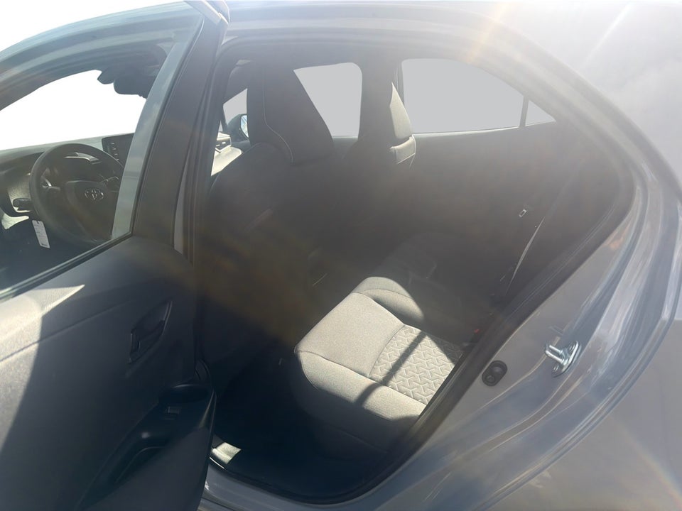 Toyota Corolla 1,8 Hybrid H1 MDS 5d