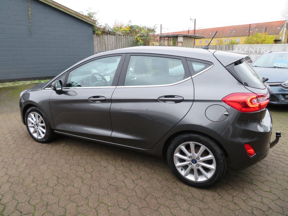 Ford Fiesta 1,0 EcoBoost Titanium 5d