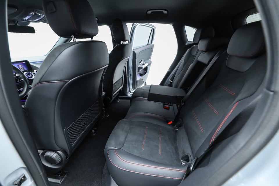 Mercedes EQA250+ AMG Advance 5d