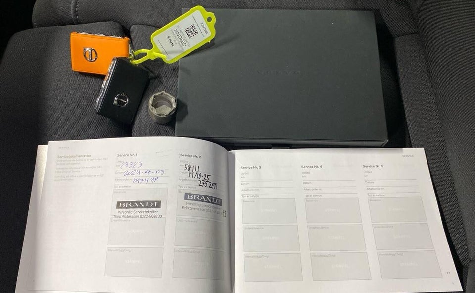 Volvo XC40 P6 ReCharge Core 5d