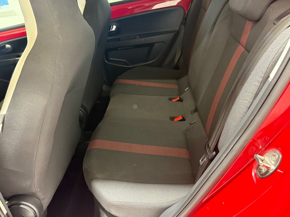 VW Up! 1,0 TSi 90 High Up! BMT 5d