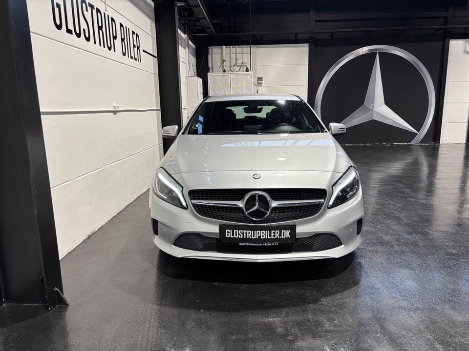 Mercedes A180 1,6 Urban aut. 5d