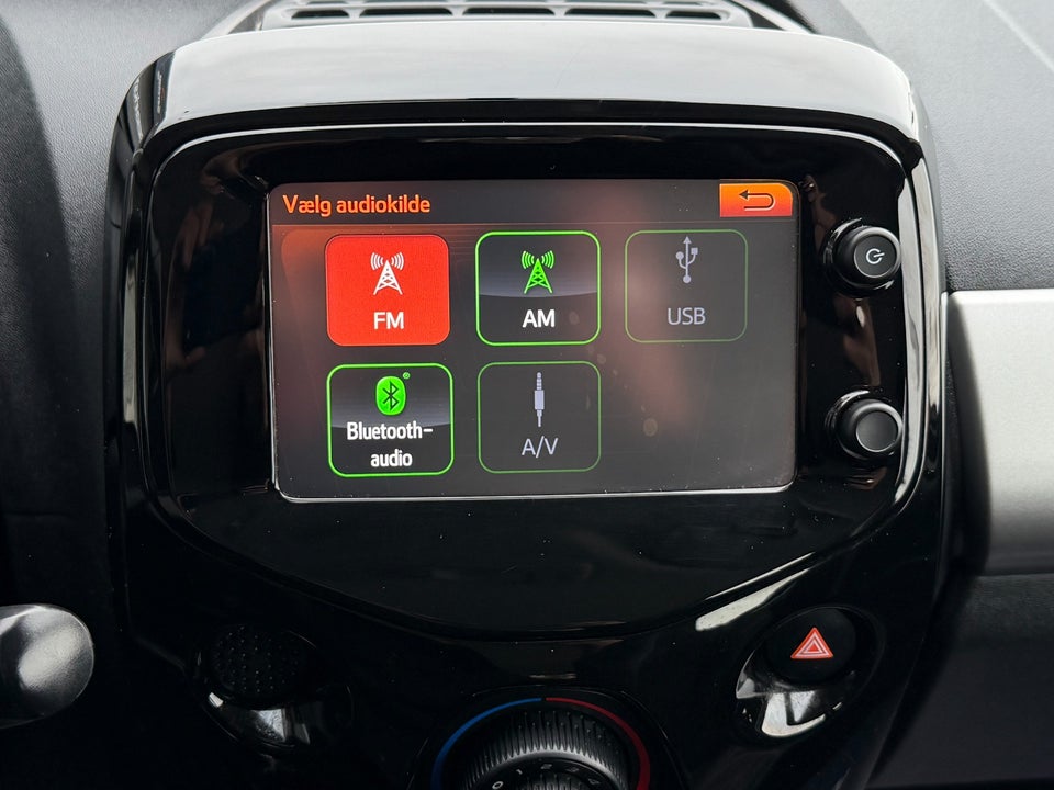 Peugeot 108 1,0 e-VTi 69 Allure 5d