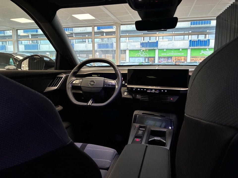 Opel Grandland-e 73 GS 5d