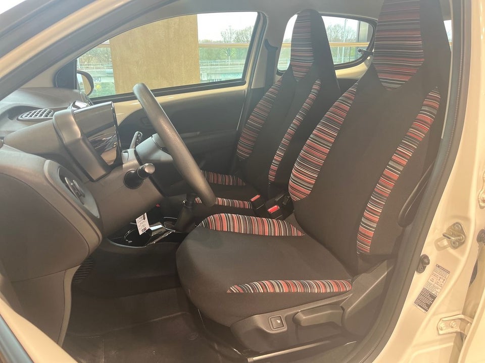Citroën C1 1,0 VTi Street 5d