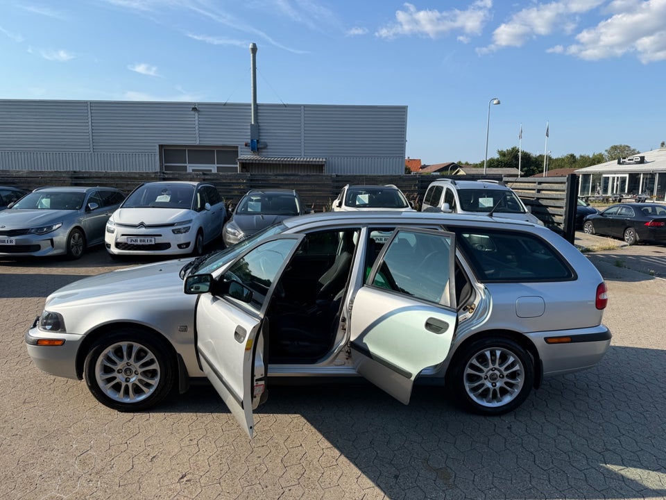 Volvo V40 1,8 Jubilæum 5d