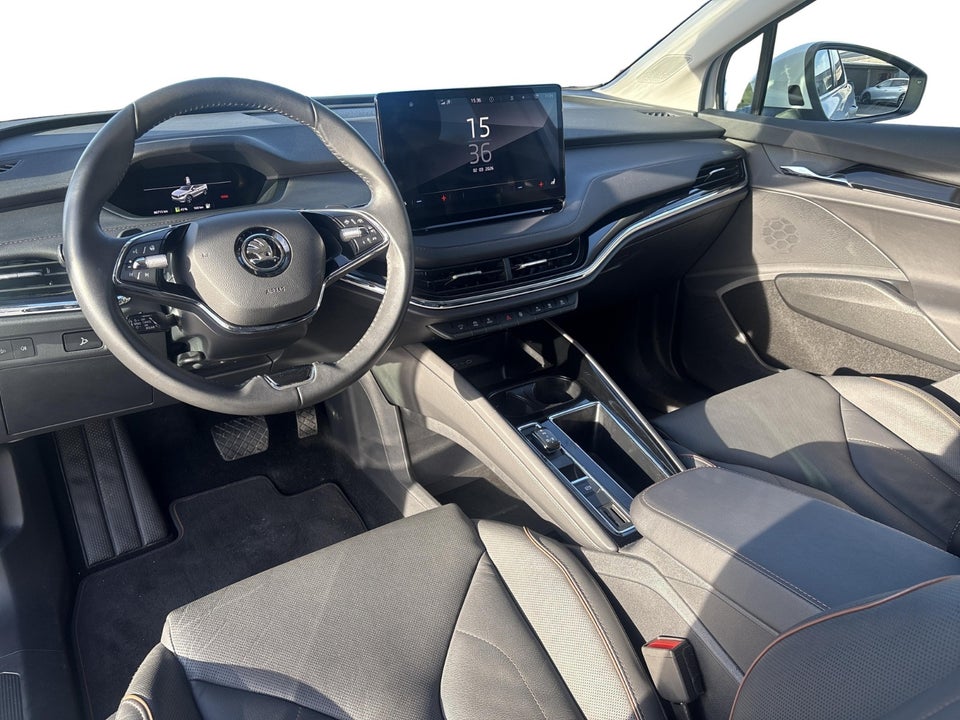 Skoda Enyaq 80 iV Plus 5d