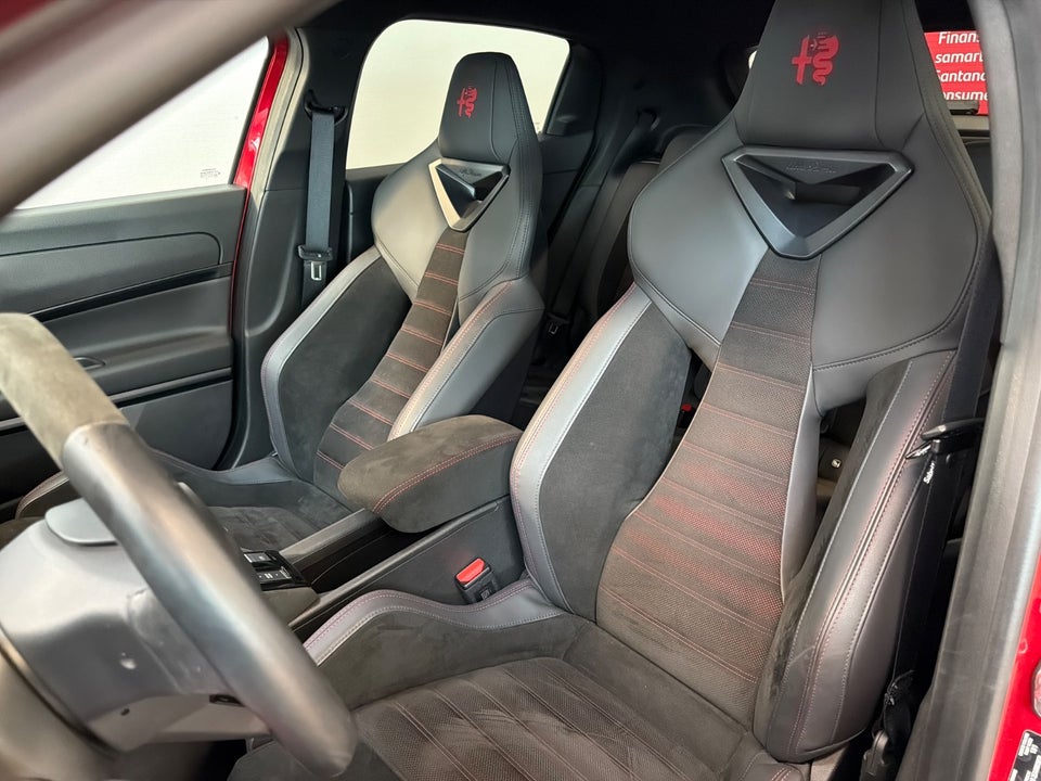 Alfa Romeo Junior Elettrica Speciale 5d