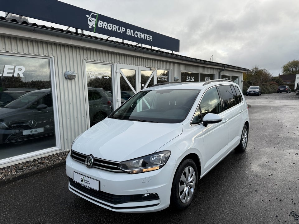 VW Touran 2,0 TDi 150 Comfortline DSG Van 5d