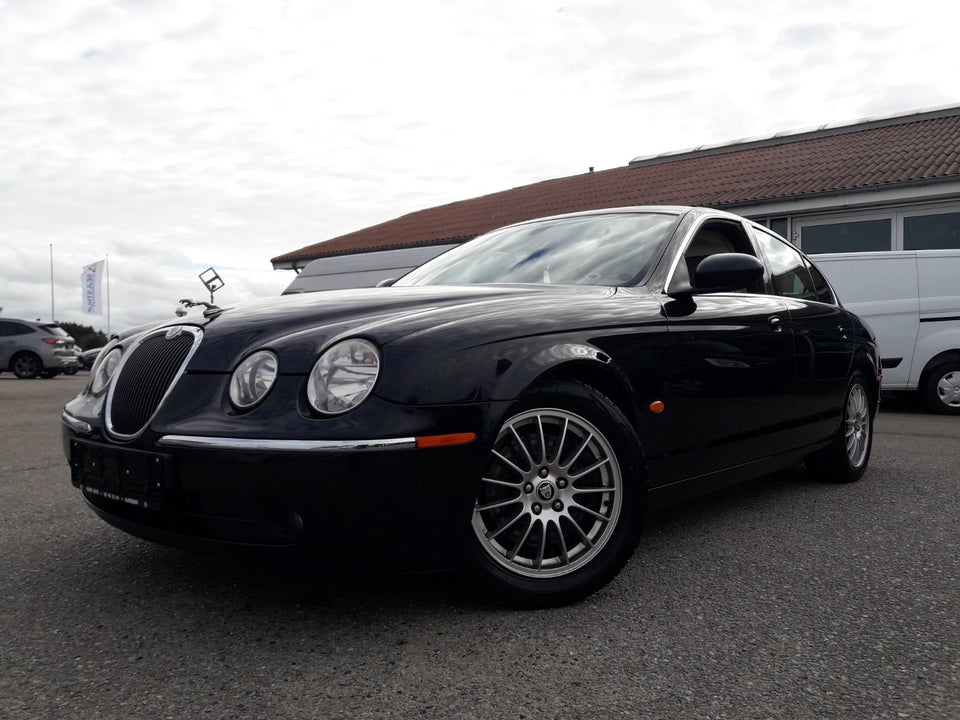 Jaguar S-Type 3,0 Deluxe aut. 4d
