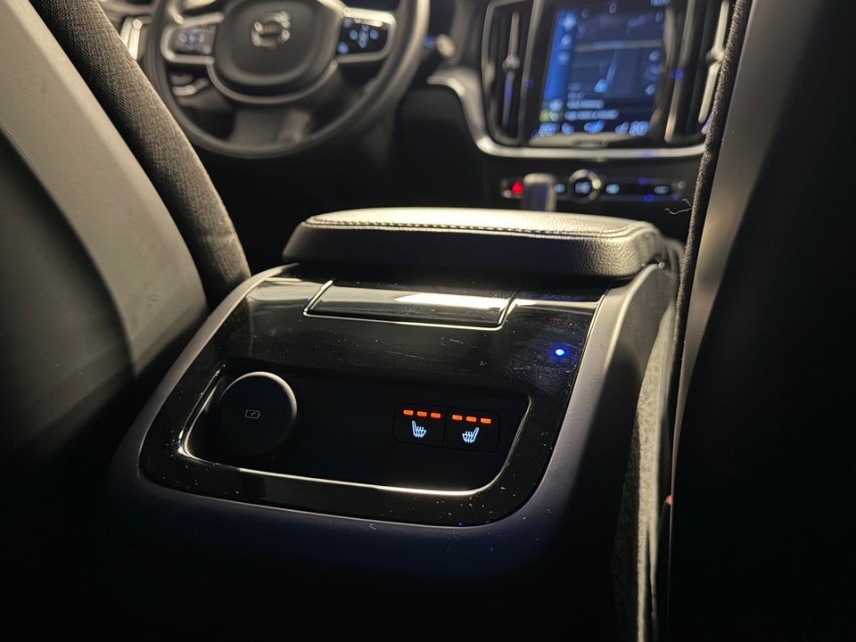 Volvo V60 2,0 T6 ReCharge Inscription X aut. AWD 5d