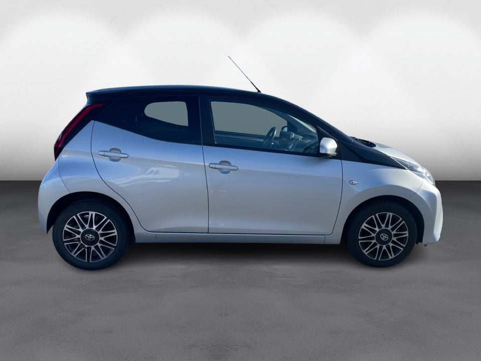 Toyota Aygo 1,0 VVT-i x-cellence 5d