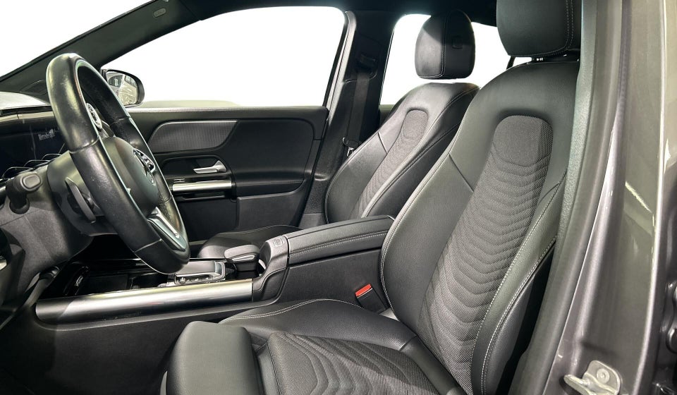 Mercedes EQA250+ Progressive 5d